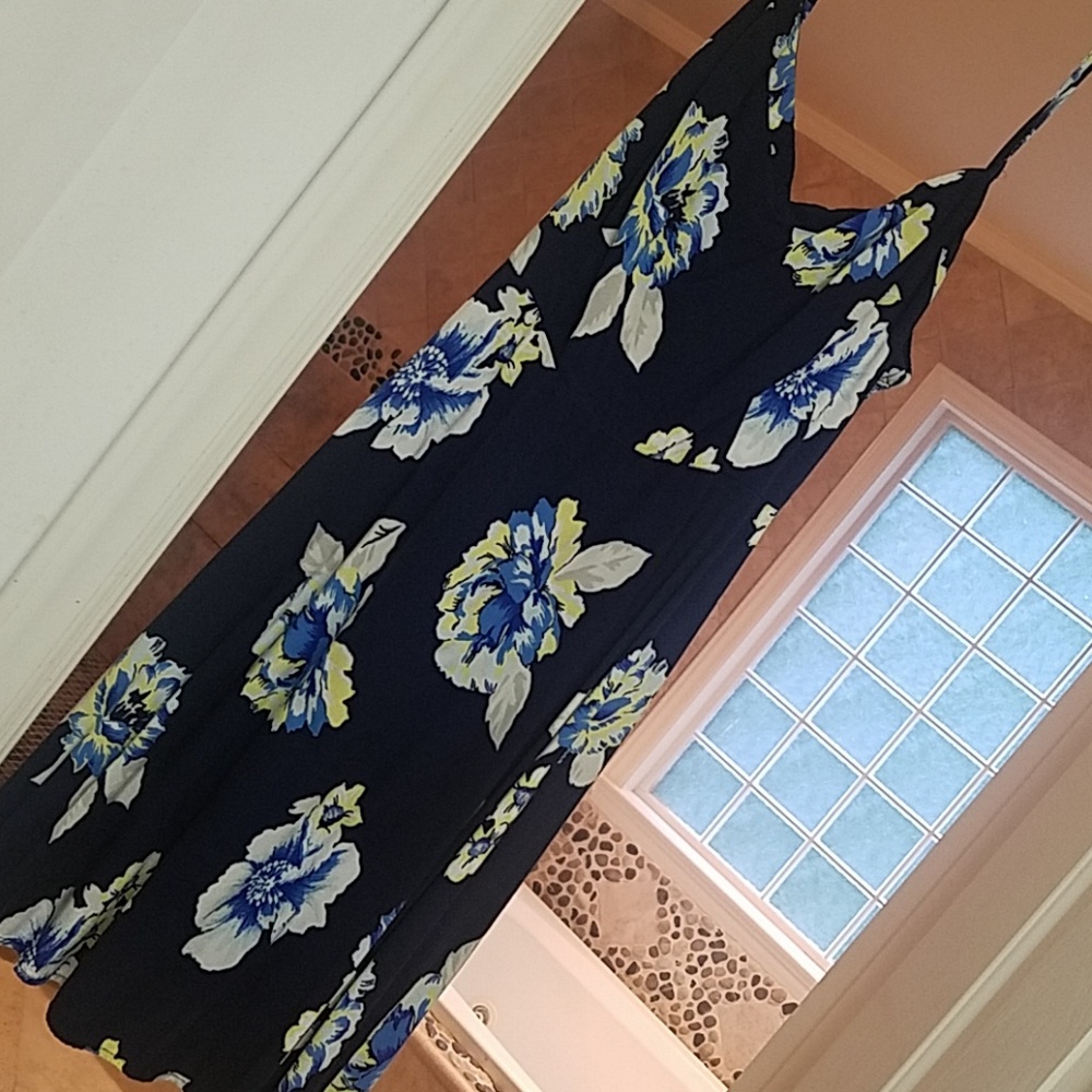 Old Navy floral dress